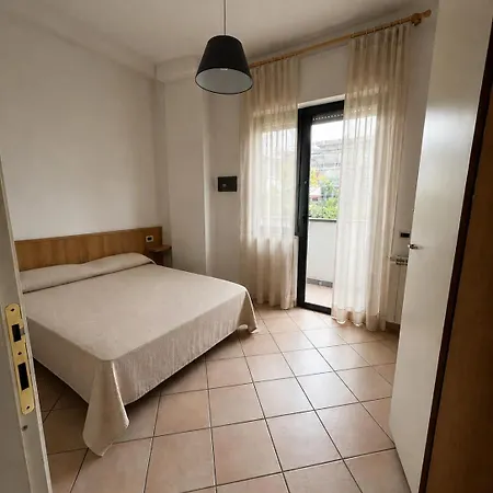 Immobiliare La Rosetana - Residenza Pontile 1 * روزيتو ديلي أبروتسي