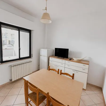 Immobiliare La Rosetana - Residenza Pontile 1