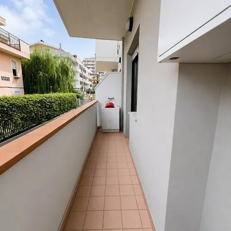 Immobiliare La Rosetana - Residenza Pontile 1 روزيتو ديلي أبروتسي